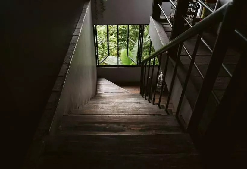 ホテル The Birdhouse El Nido Glamping