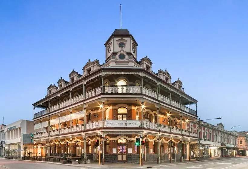 ホテル The National