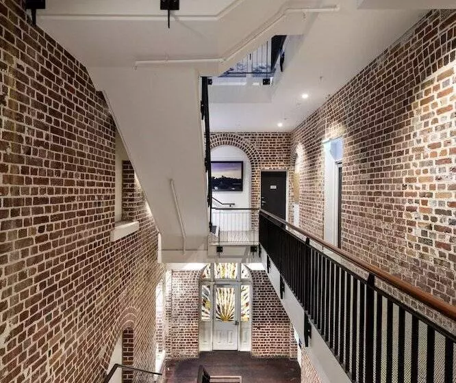 ホテル The National