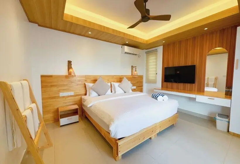 پانسیون Pavona Maldives