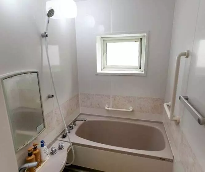 ユースホステル Niseko Ski Lodge