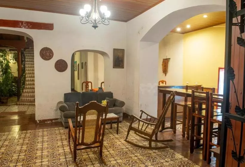 تختخواب و صبحانه Hellenika