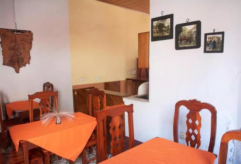 تختخواب و صبحانه Hellenika