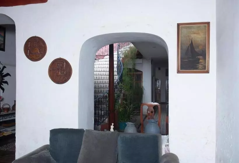 تختخواب و صبحانه Hellenika