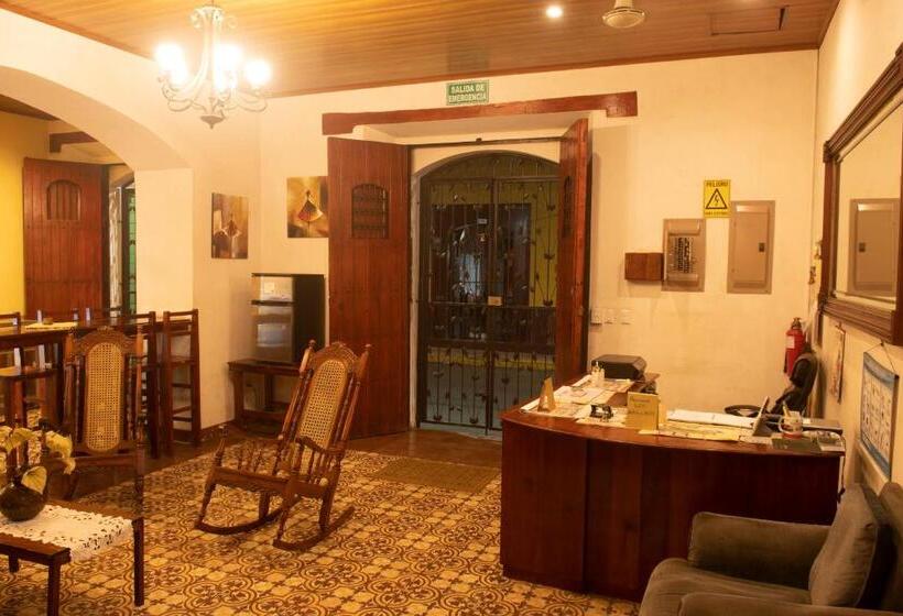 تختخواب و صبحانه Hellenika