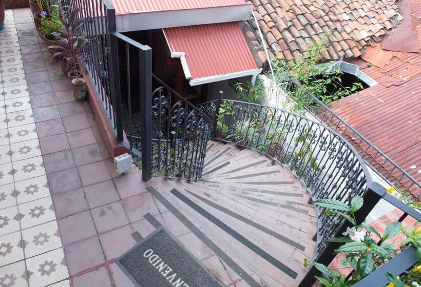 تختخواب و صبحانه Hellenika