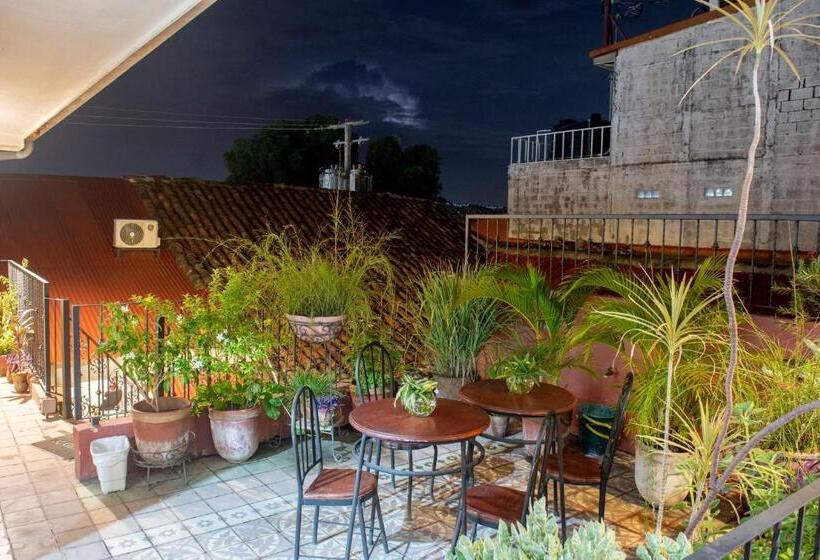 تختخواب و صبحانه Hellenika