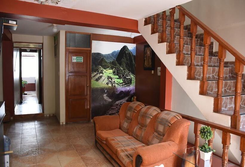 تختخواب و صبحانه Hostal Sun Palace Inn