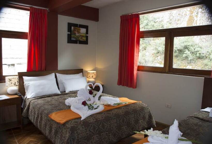 تختخواب و صبحانه Hostal Sun Palace Inn