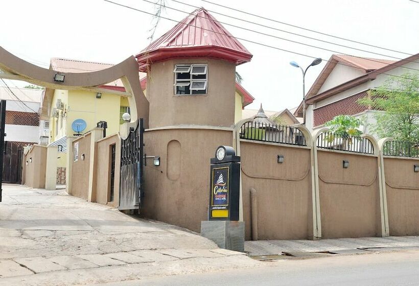 California Garden Hotel And Suites