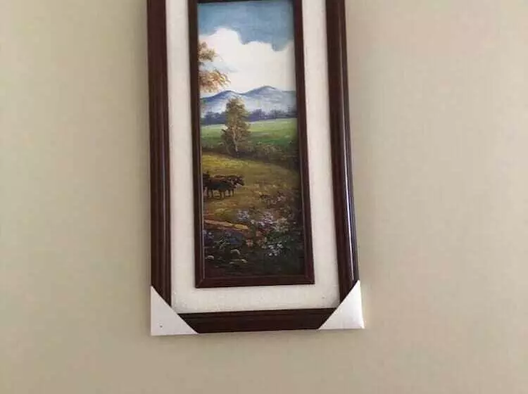 Hotelli El Monarca Suite