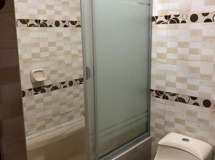 Hotel El Monarca Suite