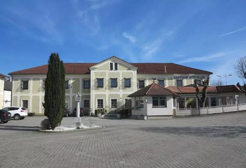 Hotelli Gasthof Stöckler
