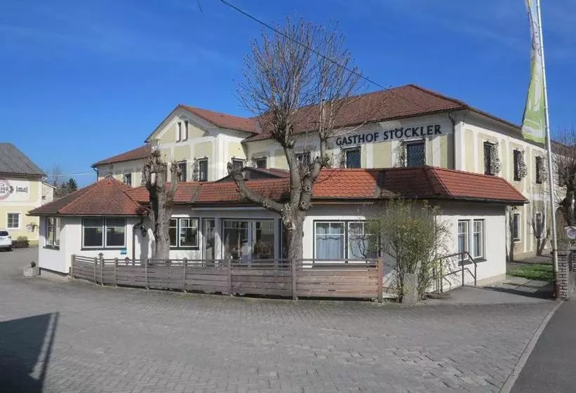 Hotelli Gasthof Stöckler