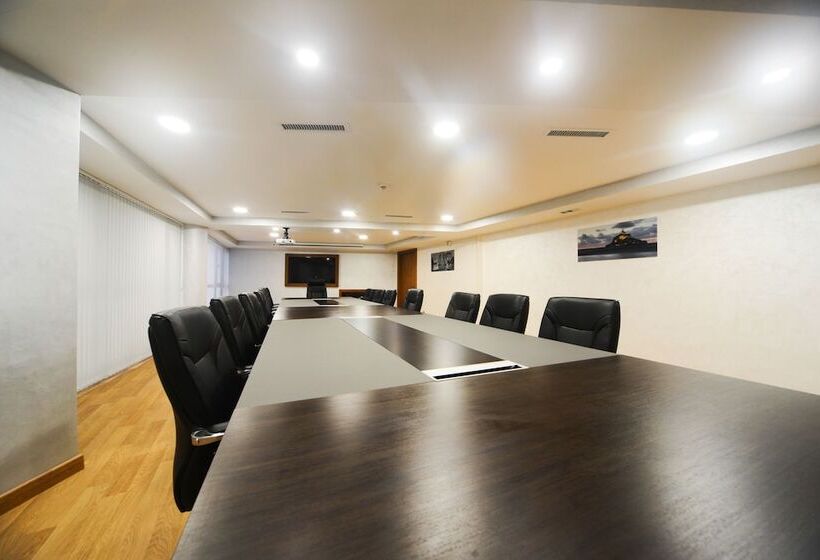 هتل Golden Star Casablanca