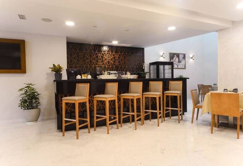 هتل Golden Star Casablanca