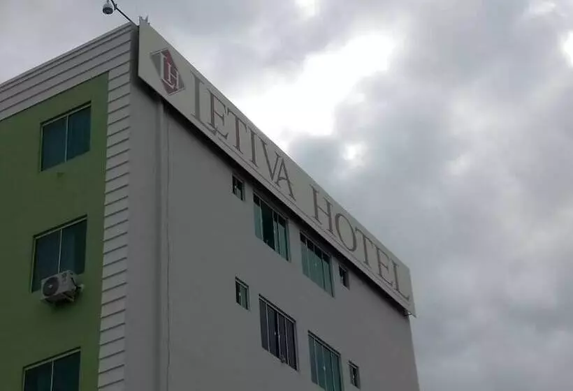 ホテル Letiva Arco