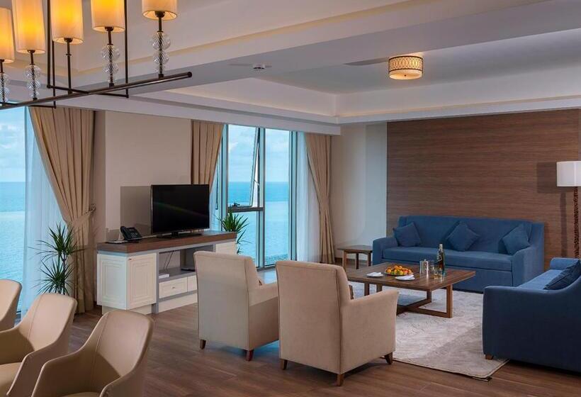 فندق Ramada Plaza By Wyndham Rize