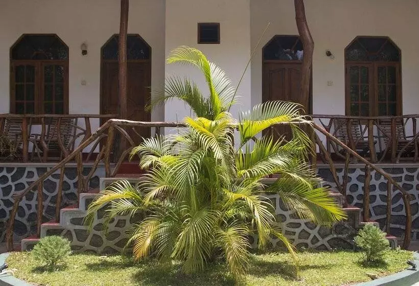 ホテル Thuruliya Lodge Habarana
