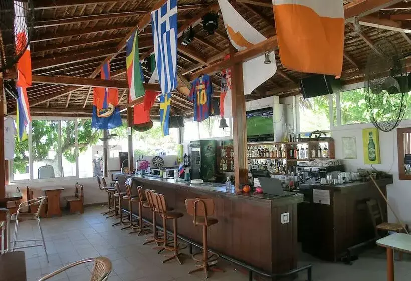 هتل Santorini Camping Rooms