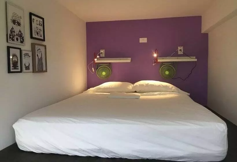 Crash Pad Adventure Hostel