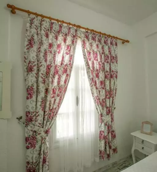 Hotelli Aişem By Hire