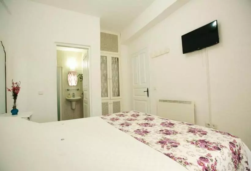 Hotelli Aişem By Hire