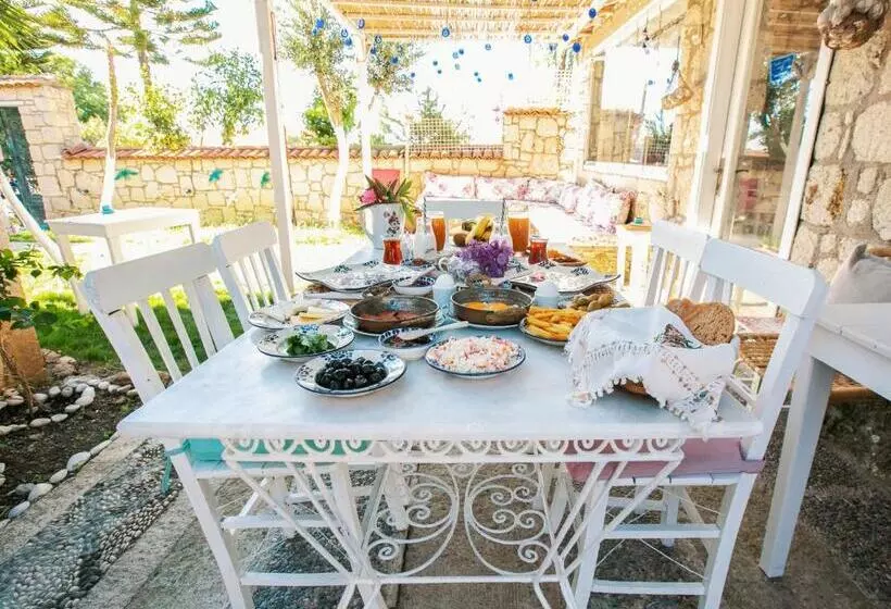 Hotelli Aişem By Hire