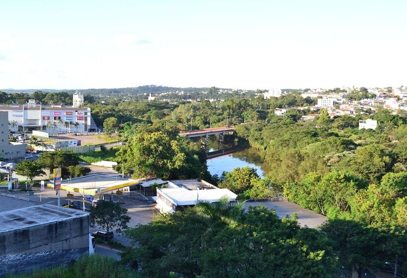 Hotel Ibis Budget Divinopolis