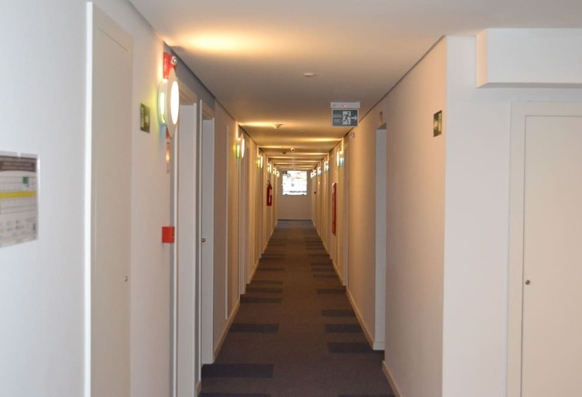 Hotel Ibis Budget Divinopolis