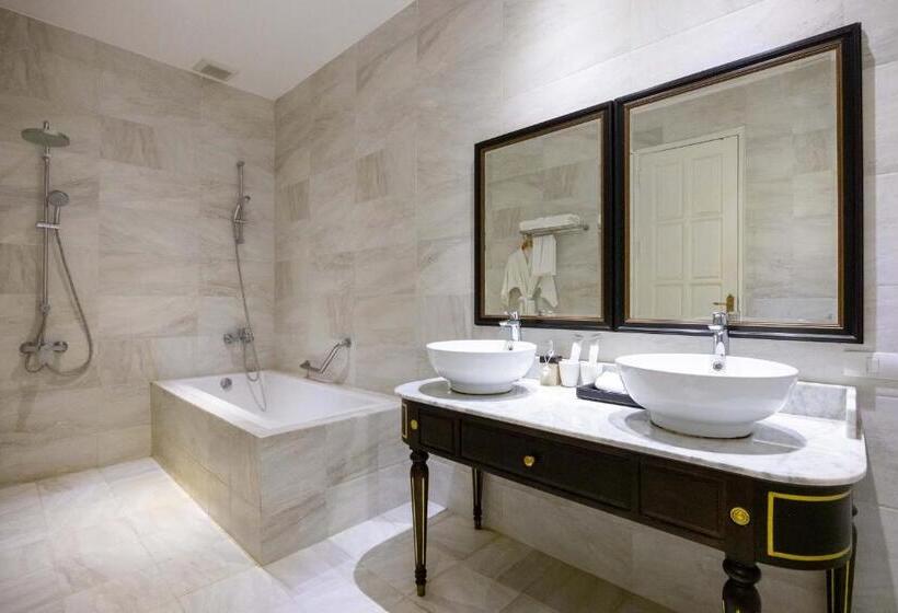 בית מלון כפרי Le Thatluang D Or Boutique