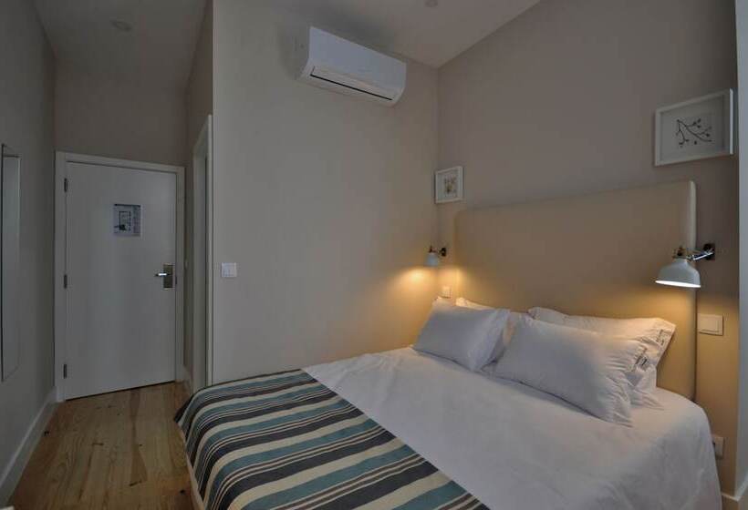 هتل Porto Charming