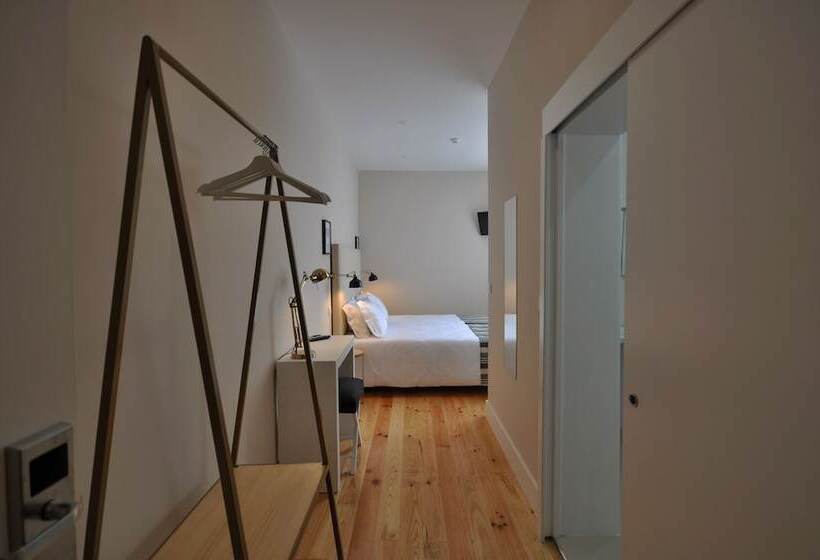 هتل Porto Charming