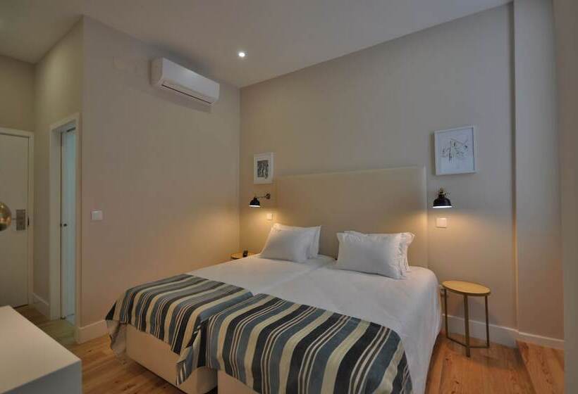 هتل Porto Charming