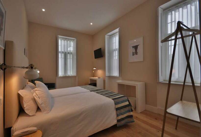 هتل Porto Charming