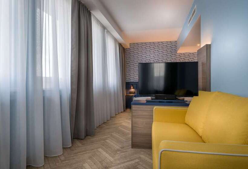 هتل Holiday Inn   The Niu, Welly Kiel, An Ihg