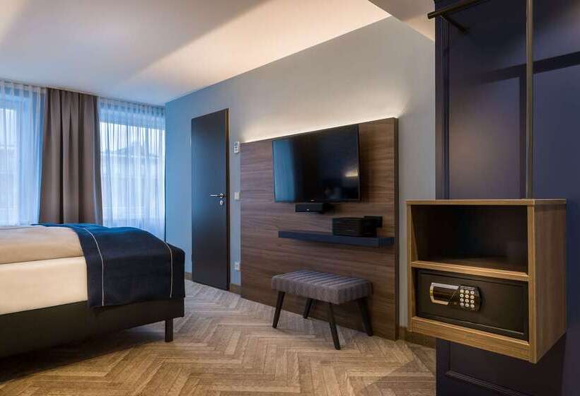 هتل Holiday Inn   The Niu, Welly Kiel, An Ihg