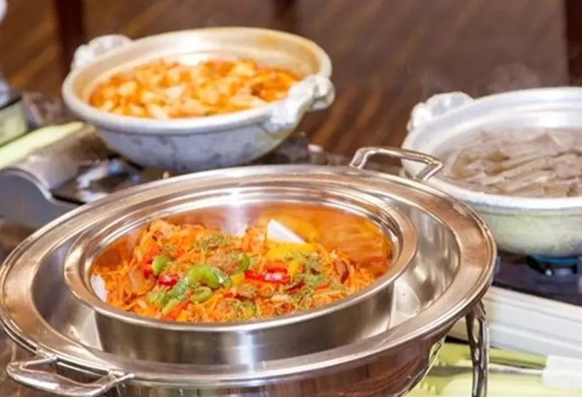 旅館 Itoen  Asamanoyu