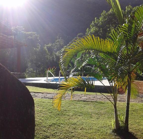 تختخواب و صبحانه Grauna Guest House