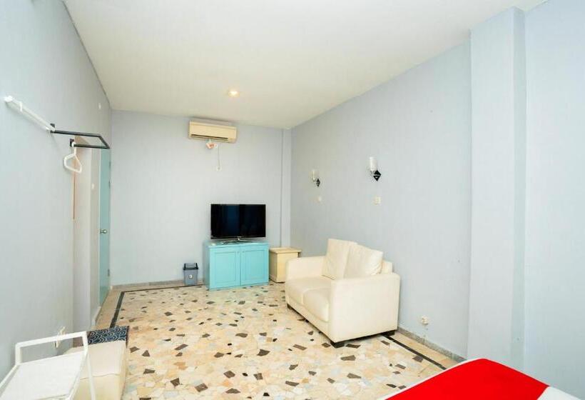 تختخواب و صبحانه Reddoorz Near Rsud Kota Mataram