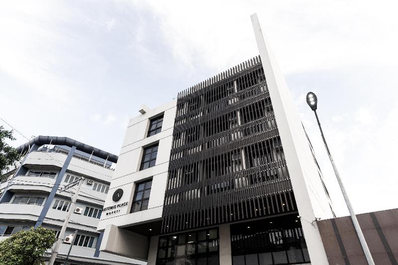 בית מלון כפרי Artemis Place Makati