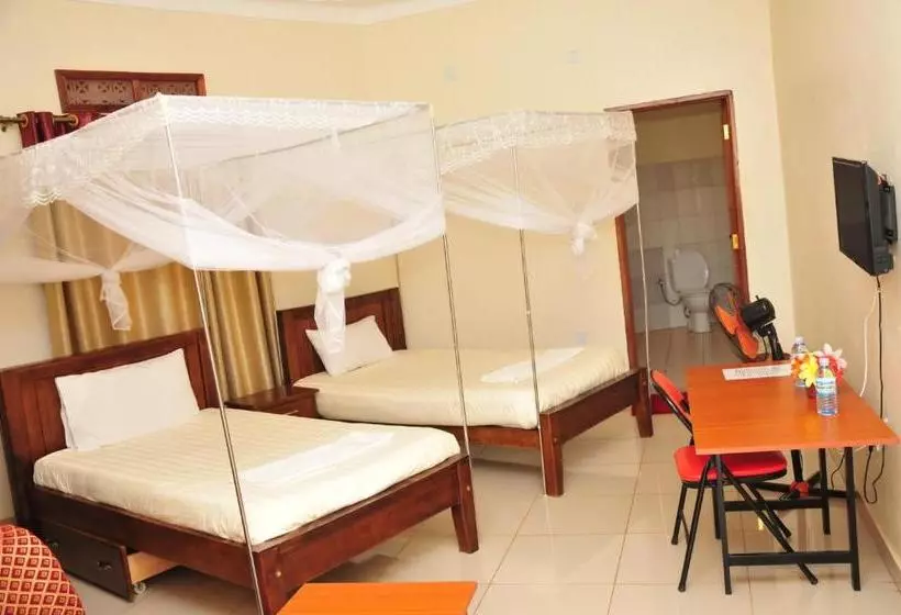 هتل Country Inn Masindi