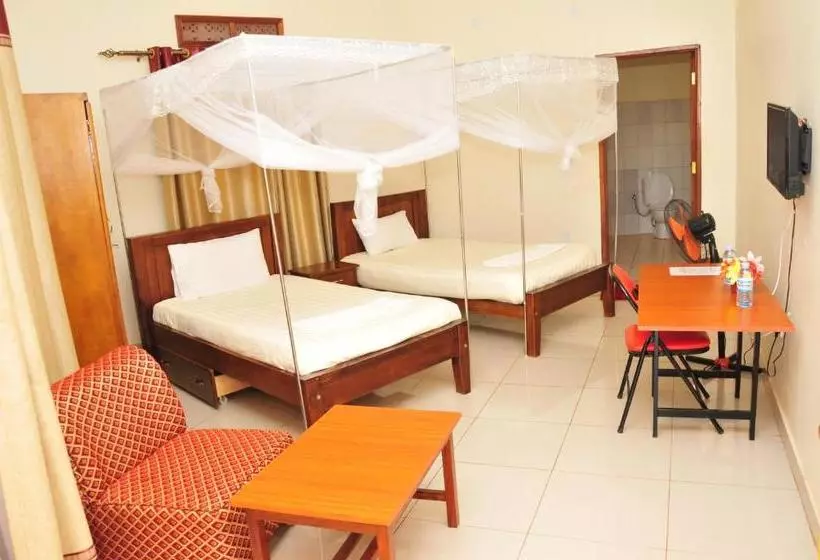 هتل Country Inn Masindi