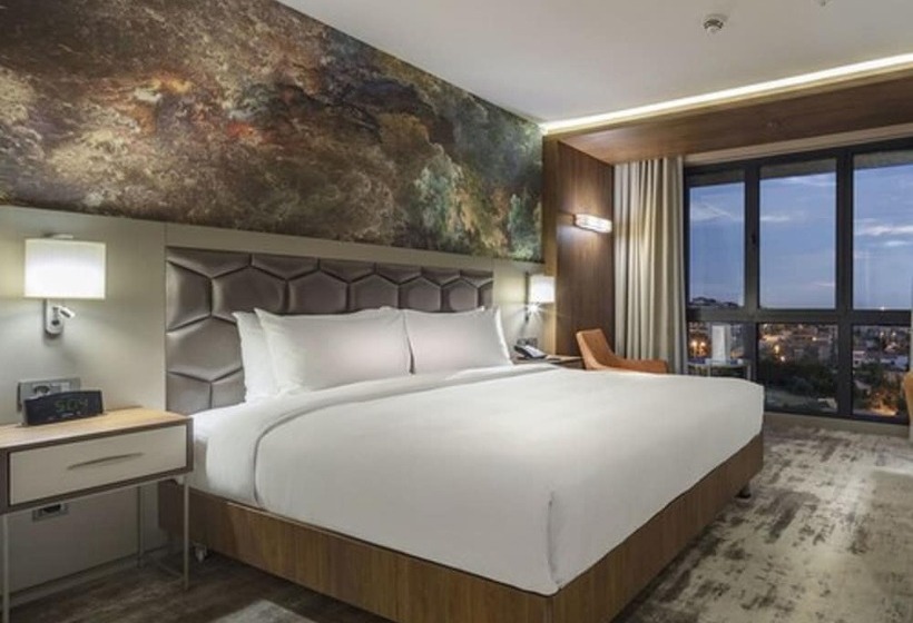 هتل Hilton Garden Inn Yalova