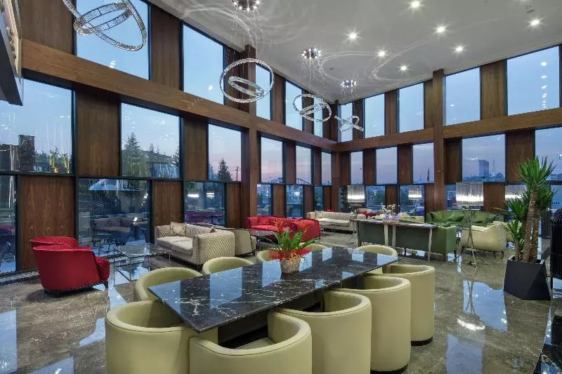 هتل Hilton Garden Inn Yalova