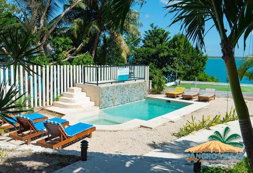 호텔 Pancho Villas Bacalar