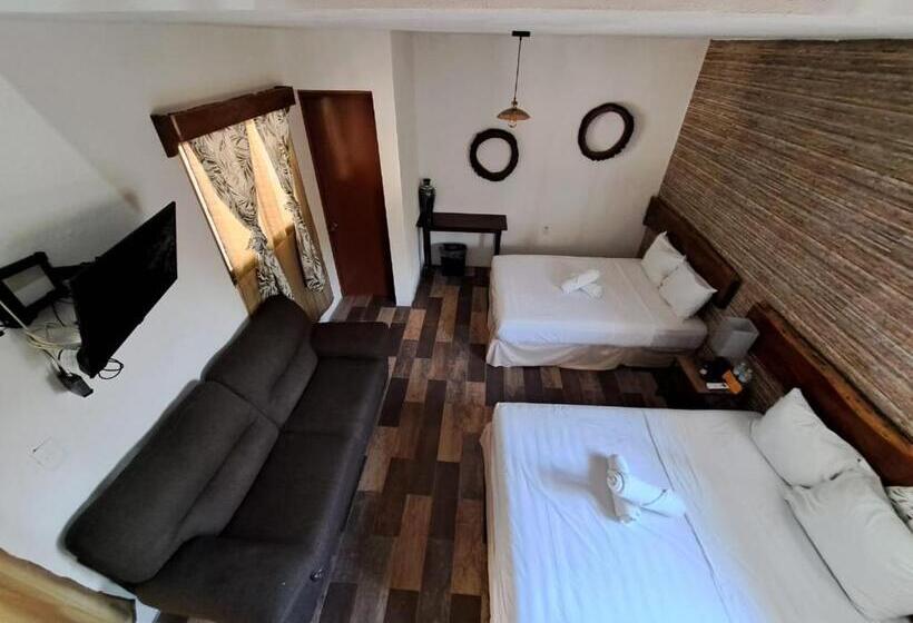 호텔 Pancho Villas Bacalar