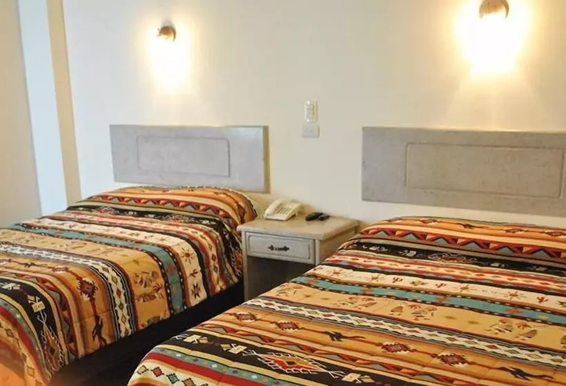 هتل Posada Del Yaqui