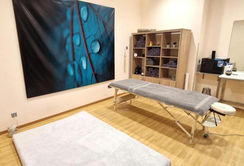 Sky Loft Hotel Kyiv By Rixwell International