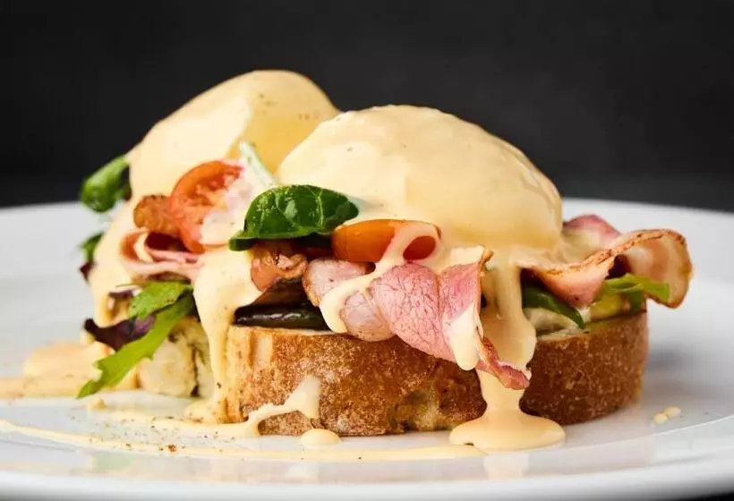 Sky Loft Hotel Kyiv By Rixwell International